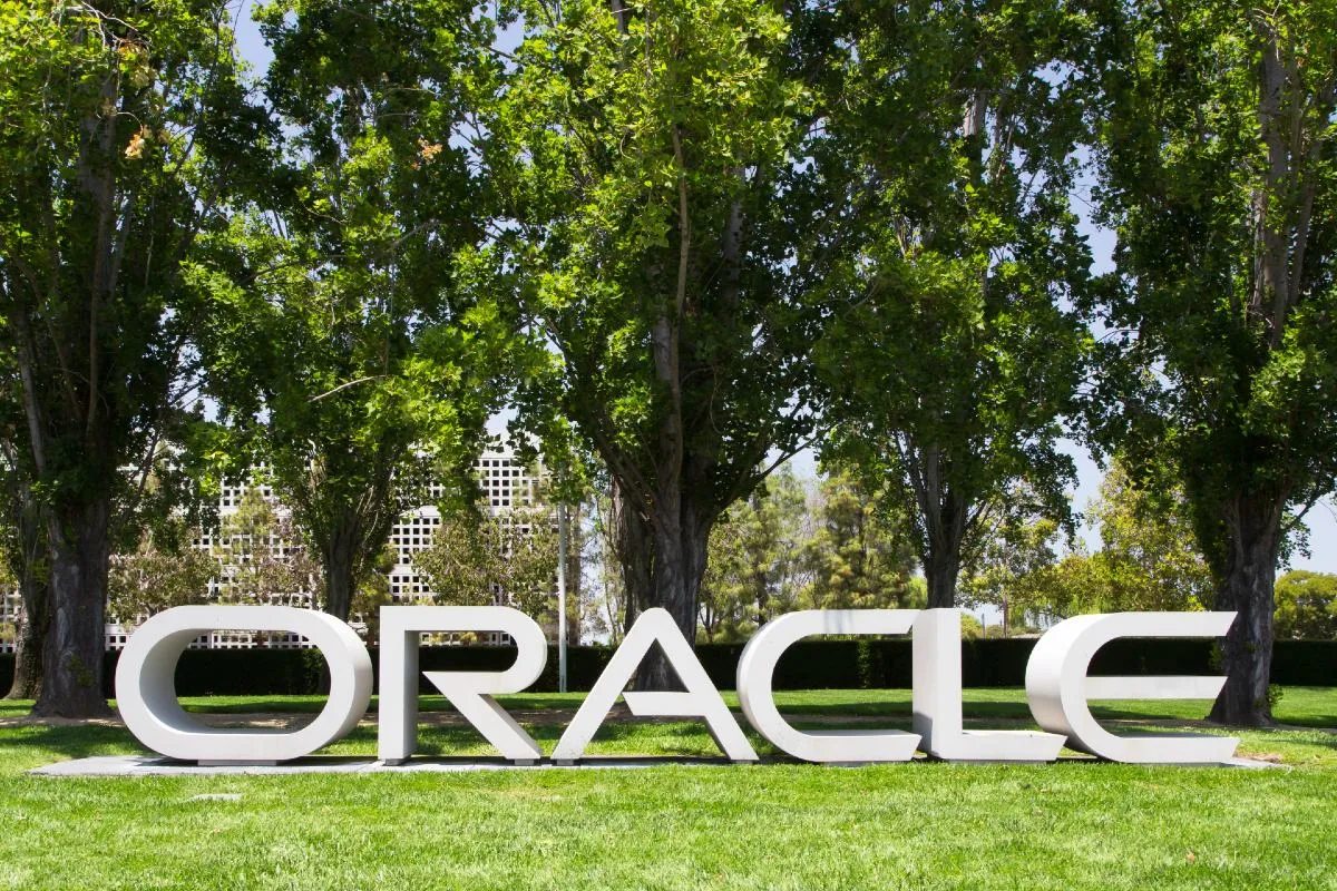 Oracle corporate office sign - oracle gdpr violations