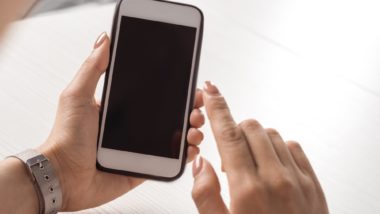 Smartphone class action lawsuit could result in a 482M pound payout.